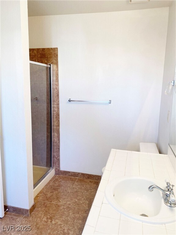 Building Photo - 3008 Ocean View Dr