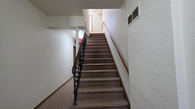 Building Photo - "Charming Upper Studio in Kimberly: "