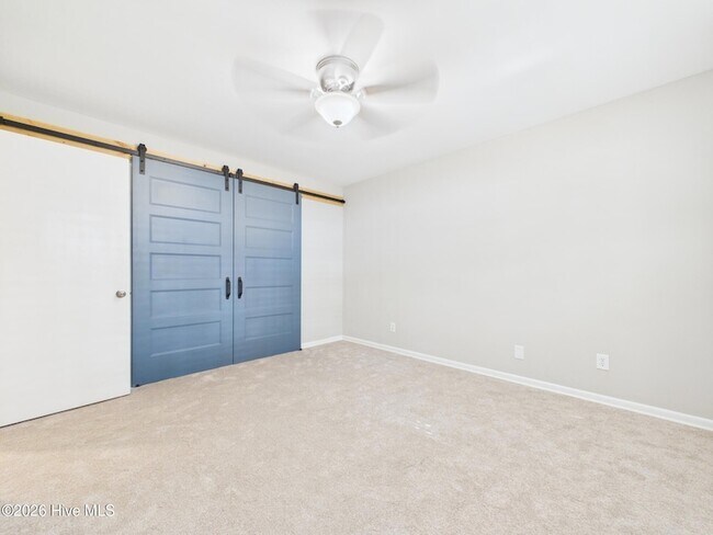Building Photo - 6515 Pleasant Pines Dr