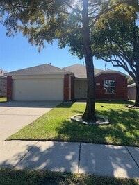 Building Photo - 1014 Hampton Dr