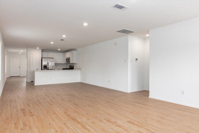 Building Photo - 19513 Rosali Meadow Dr