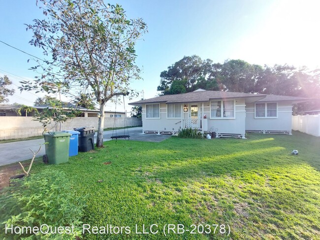 Building Photo - 3 br, 1.5 bath House - 45-609 Nohea Place