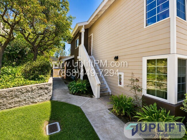 Building Photo - 5883 Mt Alifan Dr