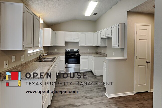 Building Photo - 2324 Weyborn Dr Arlington