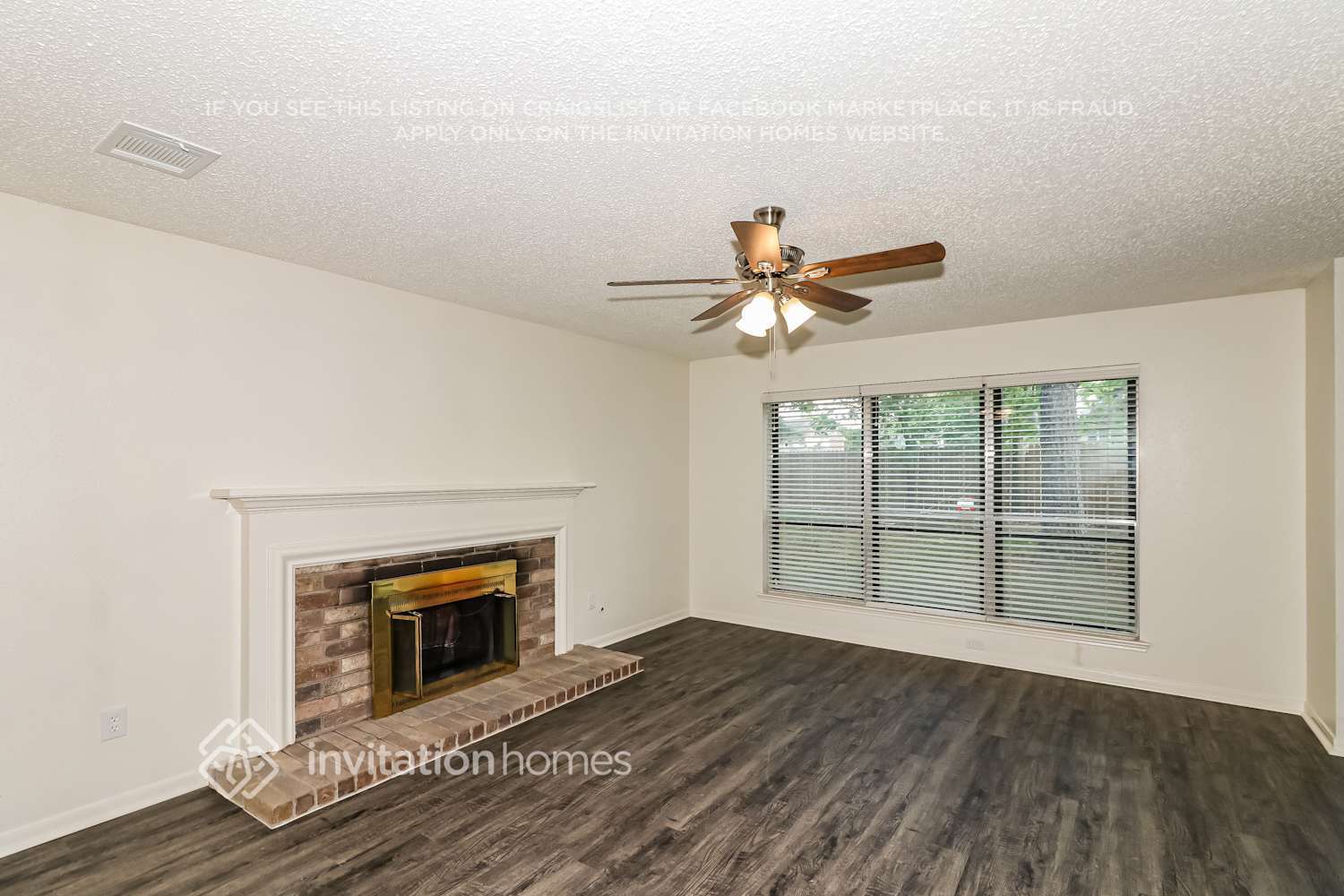 Building Photo - 7723 Pine Center Dr