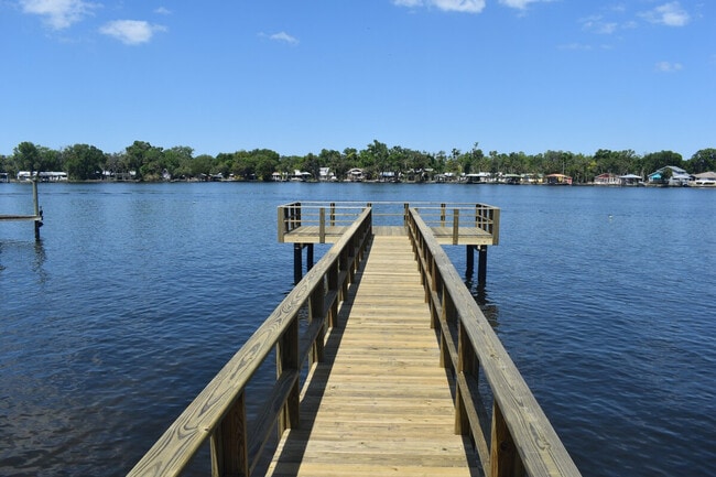 Building Photo - 4857 S Amstel Dr