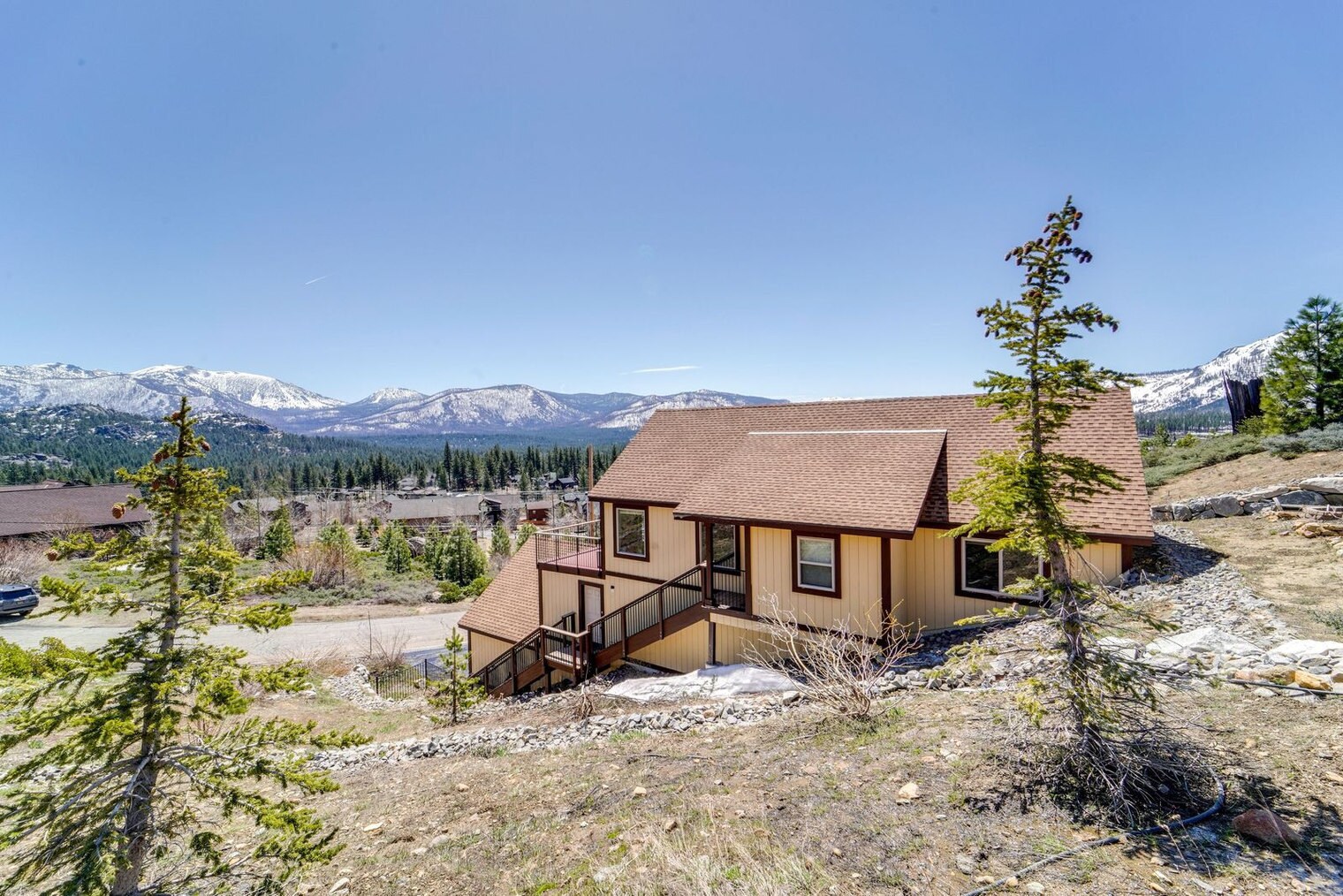 Building Photo - 799 Lookout Point Cir
