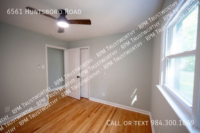 Building Photo - 6561 Huntsboro Rd