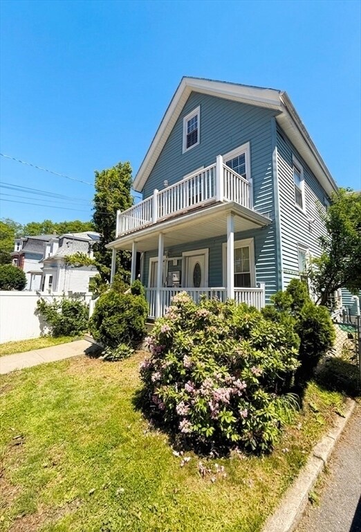 Building Photo - 71 Davison St