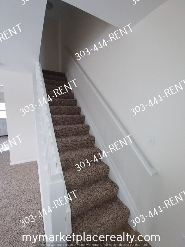 Building Photo - 2 Bedroom in Commerce City! Beautiful Home!