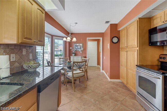 Building Photo - 11745 Quail Village Way