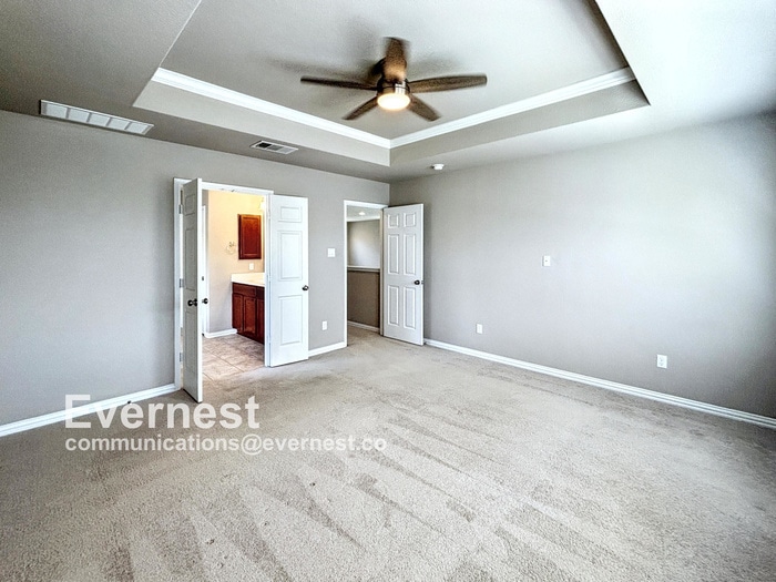 Building Photo - 16005 Hampton Bliss Trce