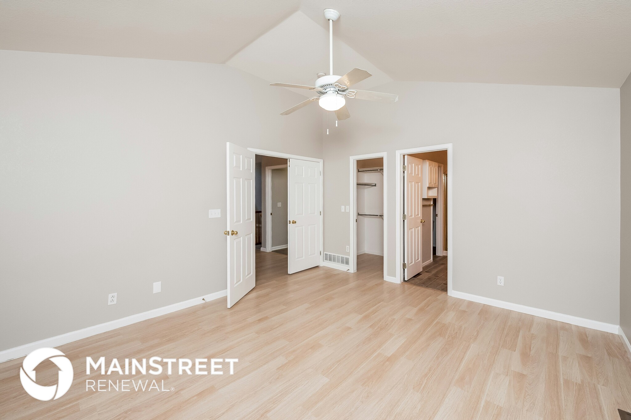 Building Photo - 6185 E 121st Dr