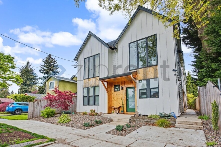 Building Photo - 1209 N Winchell St