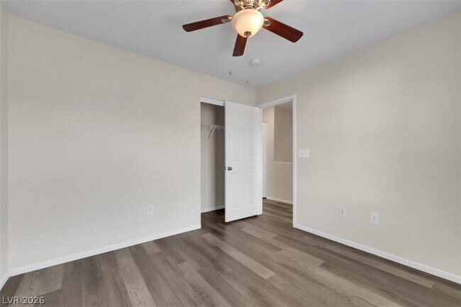 Building Photo - 7257 Camden Pine Ave
