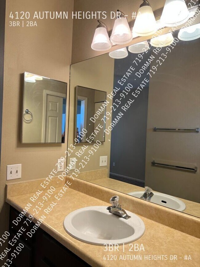 Building Photo - 4120 Autumn Heights Dr