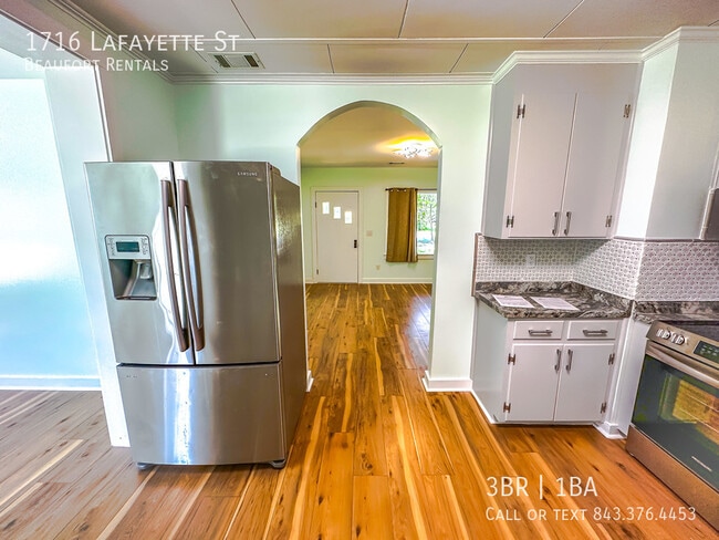 Building Photo - 1716 Lafayette St