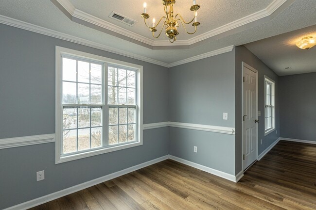 Building Photo - 204 Landmark Dr