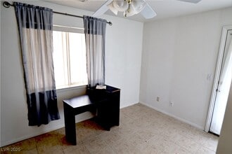 Building Photo - 2751 S Dandelion St