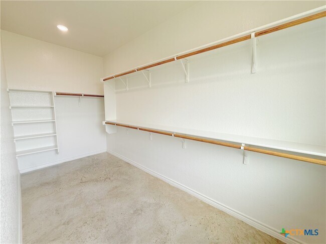 Building Photo - 215 A Riptide Dr