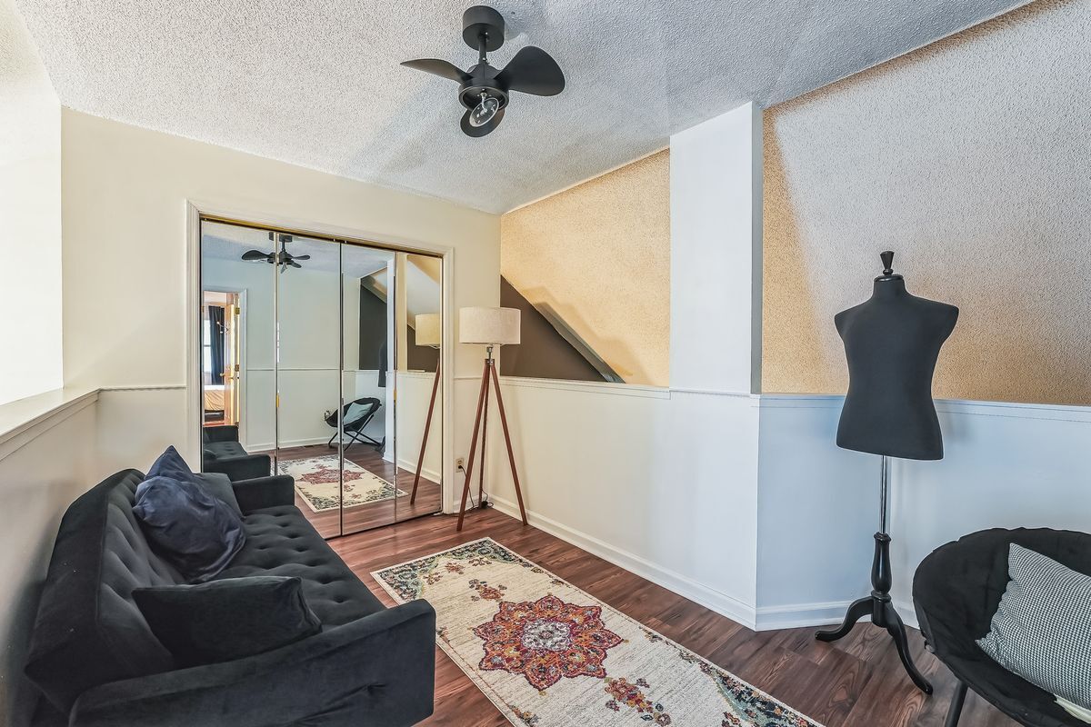 Building Photo - 502 Ivy Green Ln SE