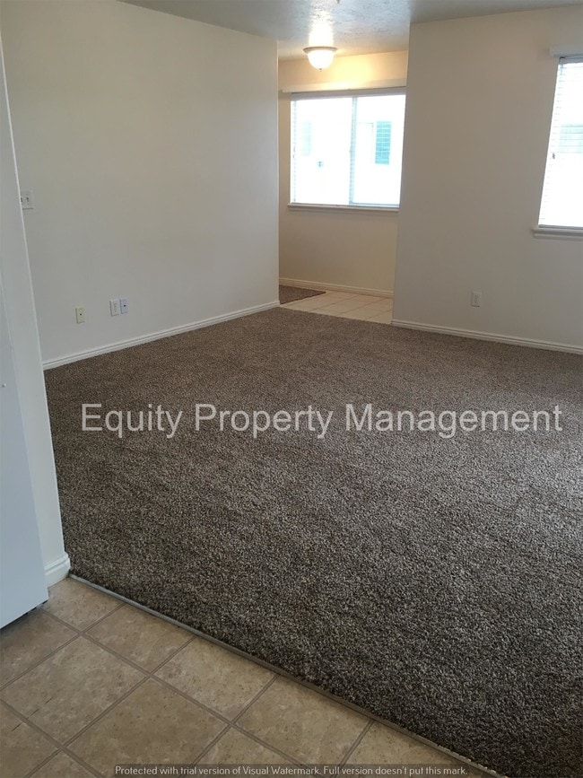 Building Photo - 7034 S 300 E