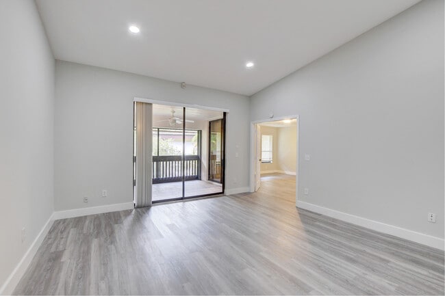 Building Photo - 9268 Sable Ridge Cir