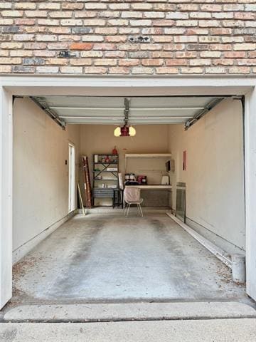 Building Photo - 7151 Gaston Ave