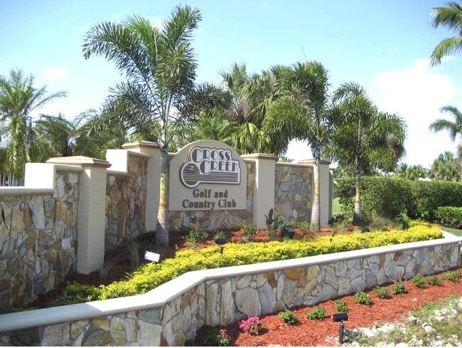 Building Photo - 12501 Cold Stream Dr