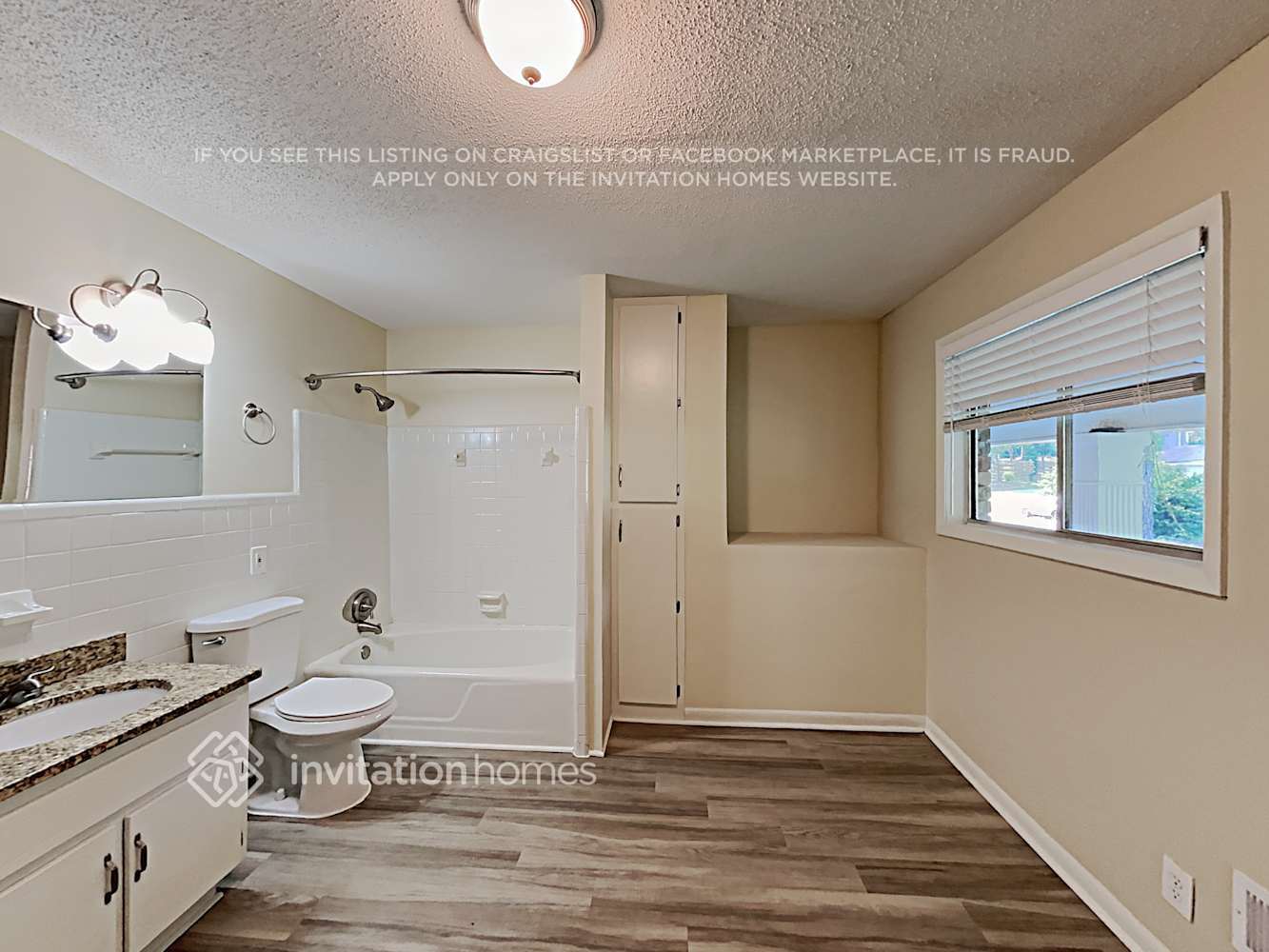 Building Photo - 4245 Valley Lake Terrace SW