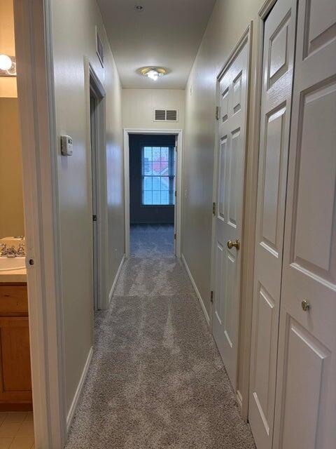 Building Photo - 534 Constitution St