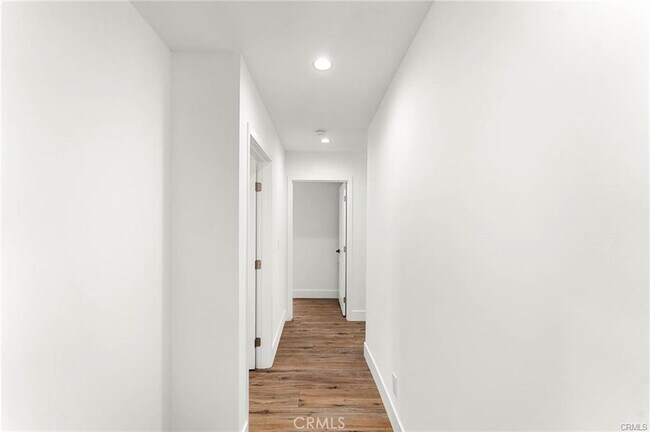 Building Photo - 11443 Saticoy St