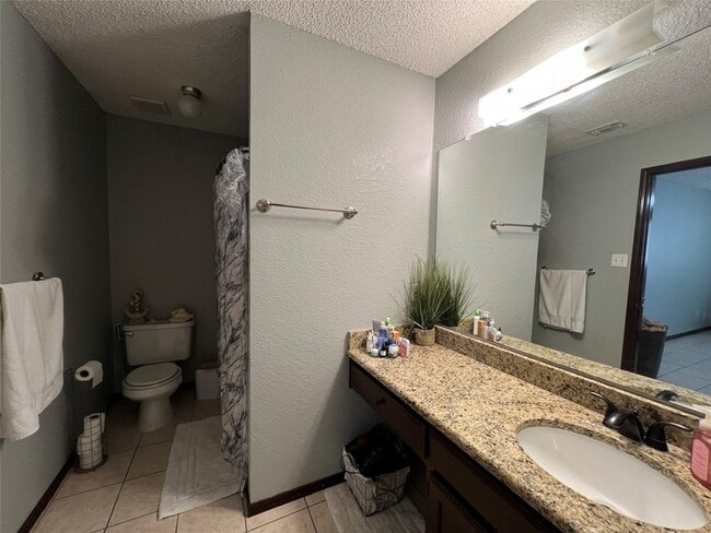 Building Photo - 6736 Black Wing Dr