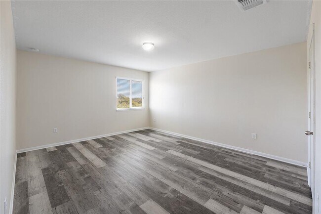Building Photo - 18436 Weatherby Ln