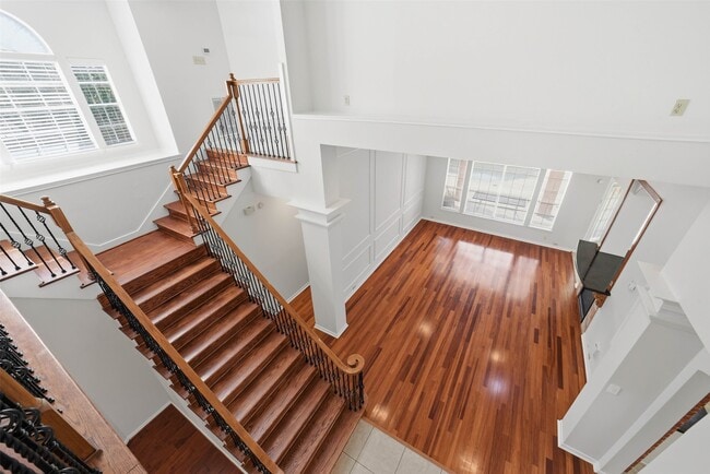 Building Photo - 4003 Bountiful Crest Ln