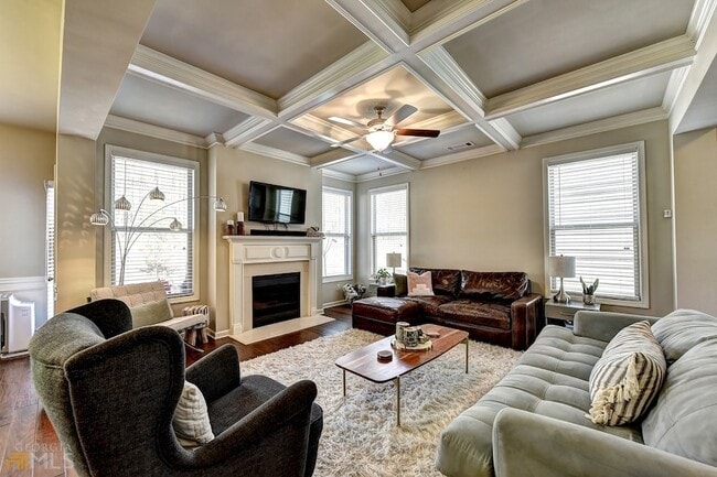 Building Photo - 2245 Black Pebble Cir