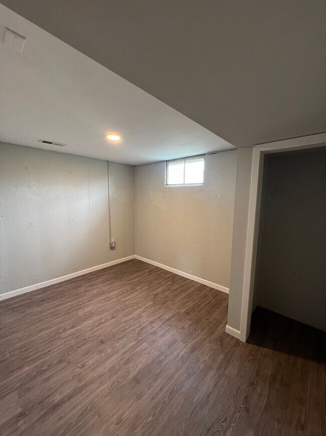 Building Photo - North Spokane Gem!! Coming soon!