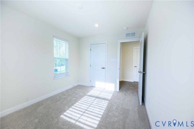 Building Photo - 10660 Wrexham Townes Vw