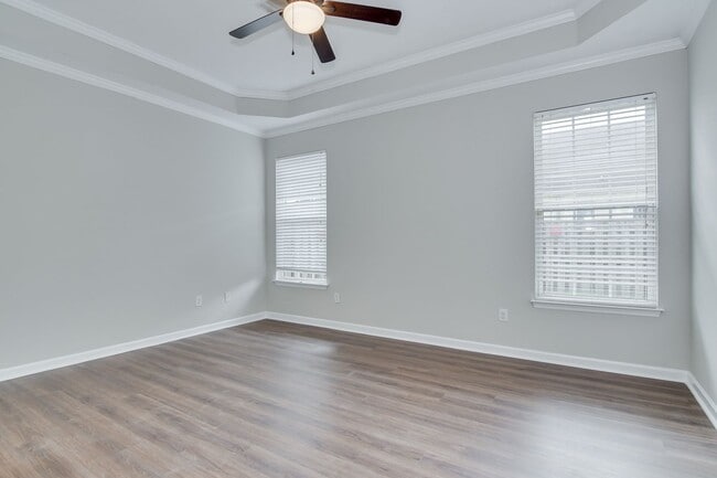 Building Photo - 3 Bedroom Townhouse in Evans