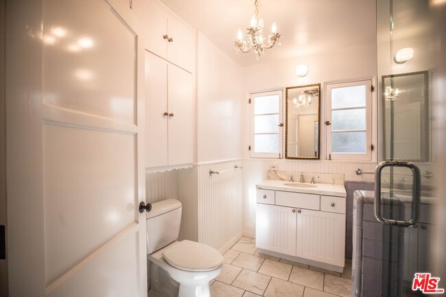 Building Photo - 2230 Midvale Ave