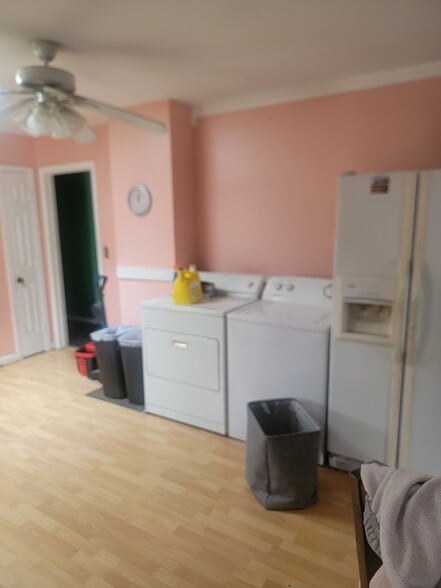 Building Photo - 103 Wintergreen Ln