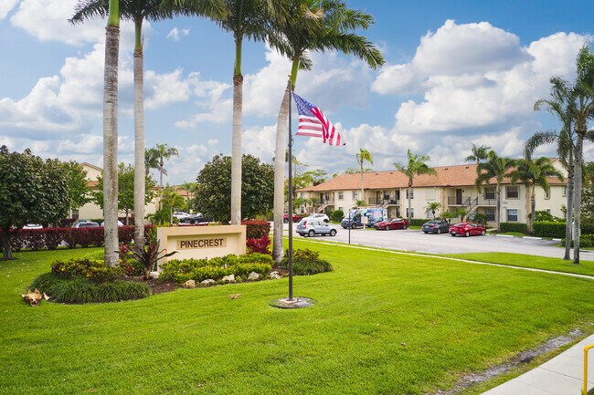 Building Photo - 1101 Pinecrest Cir