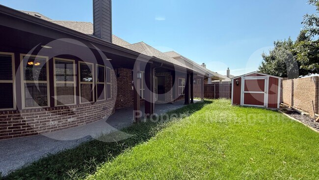 Building Photo - 1112 Snowbird Dr