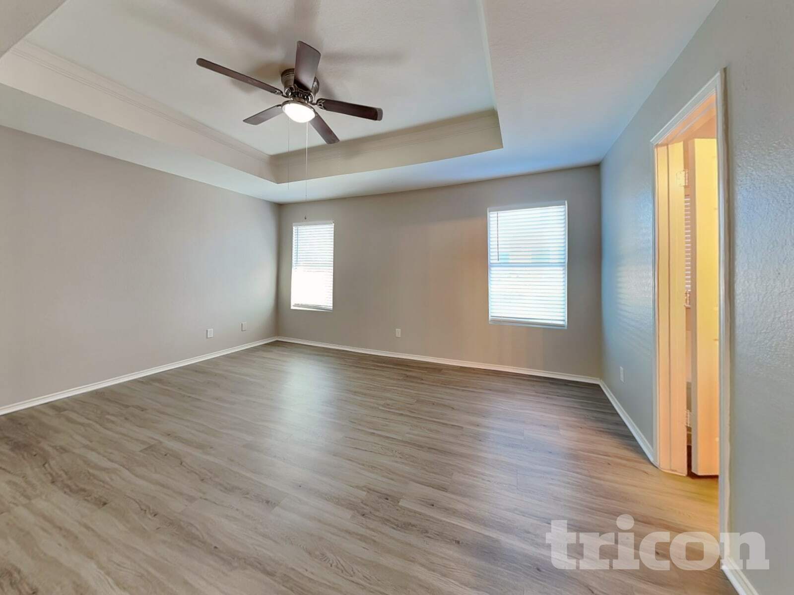 Building Photo - 9506 Lookover Bay