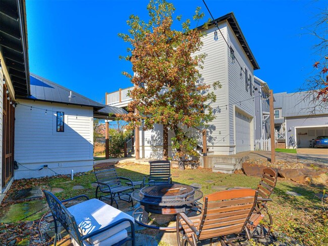 Building Photo - 91 Ridgeline Rd