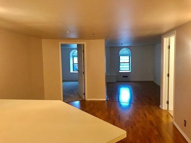 Building Photo - 270 E Highland Ave
