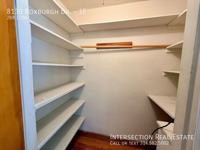 Building Photo - 8130 Roxburgh Dr
