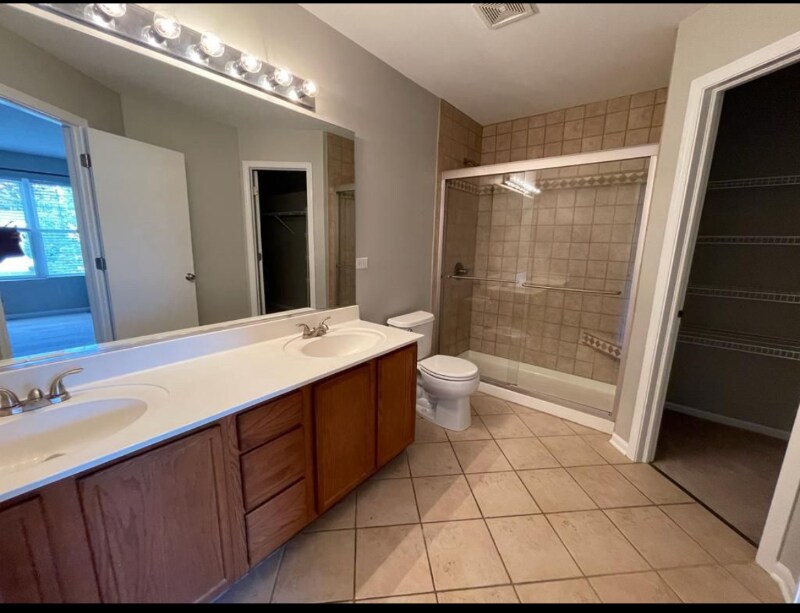Building Photo - 3915 Granite Ct