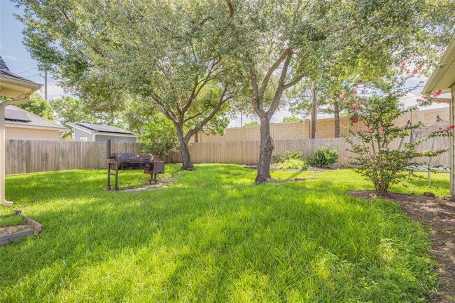 Building Photo - 12011 Arroyo Verde Ln