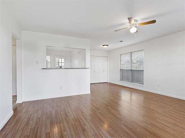 Building Photo - 3960 Lively Ln